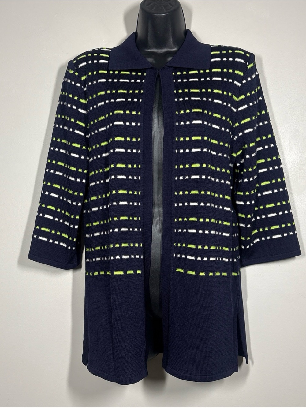 Ming Wang Cardigan Jacket S navy stripe
collared 1 button neck acrylic 3/4 slee